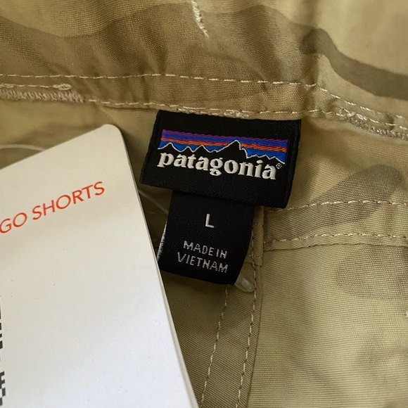 NWT. Patagonia Boy’s L(12) Cargo shorts - Picture 8 of 12